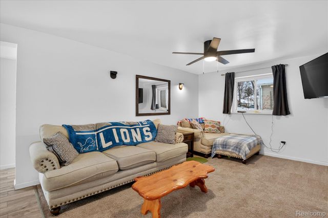 39 Pine Drive, Northfield Township, MI 48189