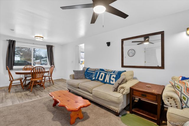 39 Pine Drive, Northfield Township, MI 48189