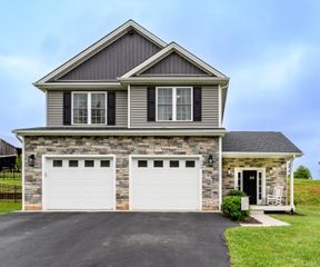 1480 Pilgrim Road, Goode, VA 24556