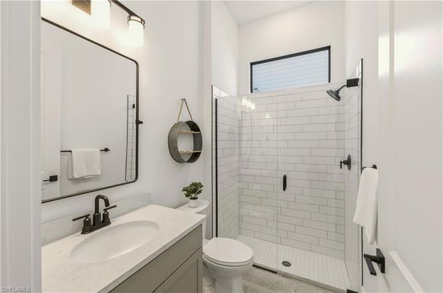 16265 Verilyn CIR, Naples, FL 34110