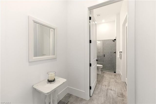 16265 Verilyn CIR, Naples, FL 34110