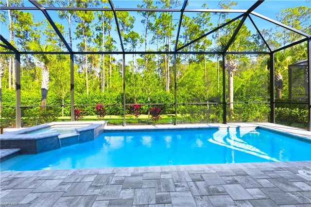 16265 Verilyn CIR, Naples, FL 34110