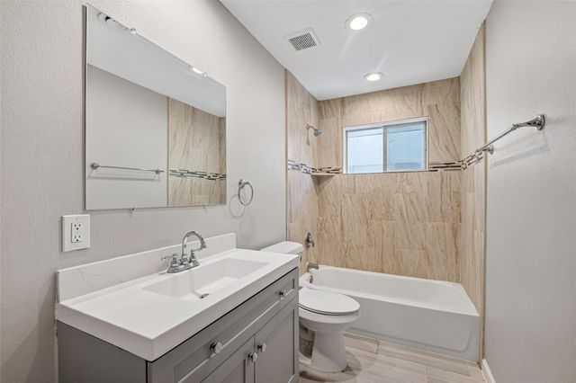7607 Tanager Street, Houston, TX 77074