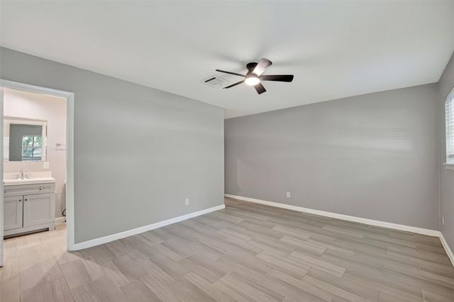 7607 Tanager Street, Houston, TX 77074