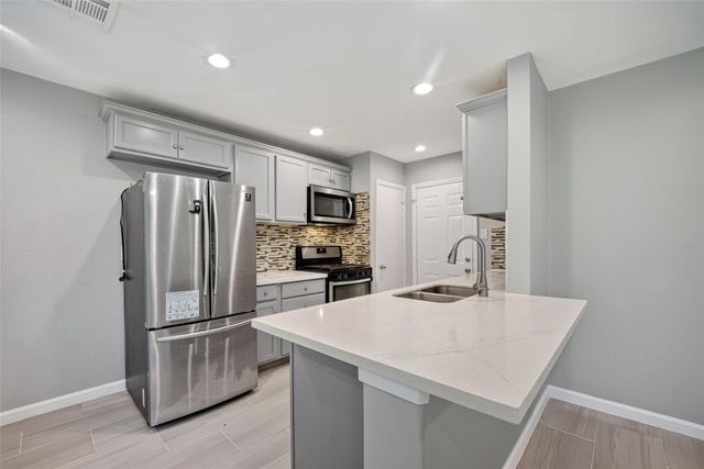 7607 Tanager Street, Houston, TX 77074
