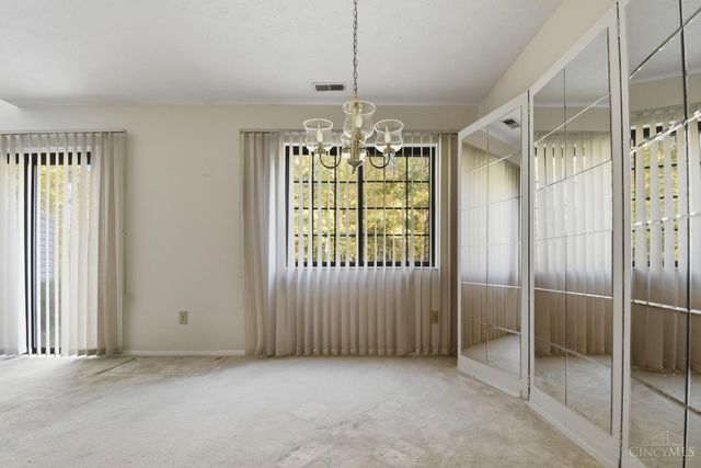 5172 Londonderry Drive, Sharonville, OH 45241