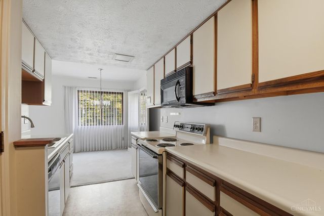 5172 Londonderry Drive, Sharonville, OH 45241