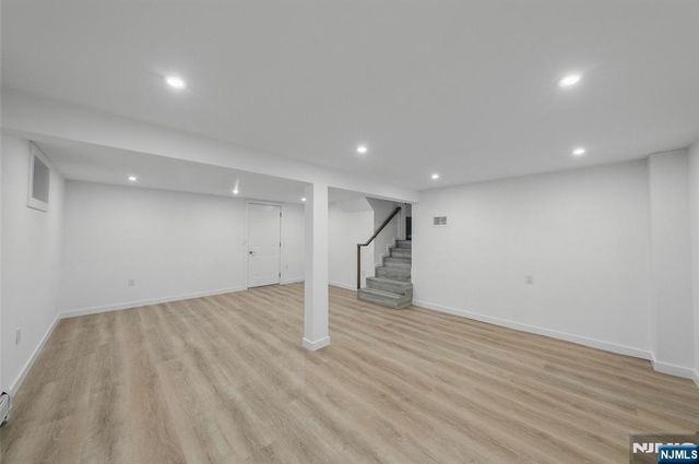 1148 16th Street, Fort Lee, NJ 07024