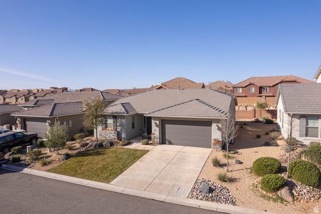 347 N PUERTA DR, Washington, UT 84780