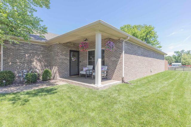 5018 Paddock Drive, Evansville, IN 47715