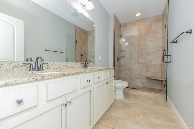 5018 Paddock Drive, Evansville, IN 47715