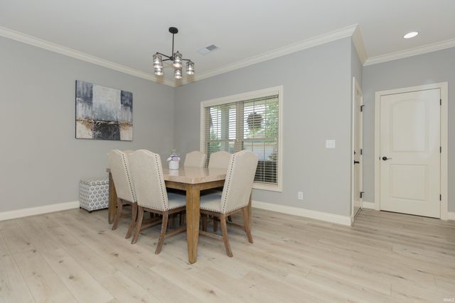 5018 Paddock Drive, Evansville, IN 47715