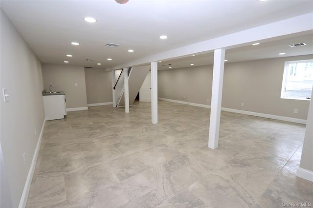 1537 Agate Street, Bay Shore, NY 11706