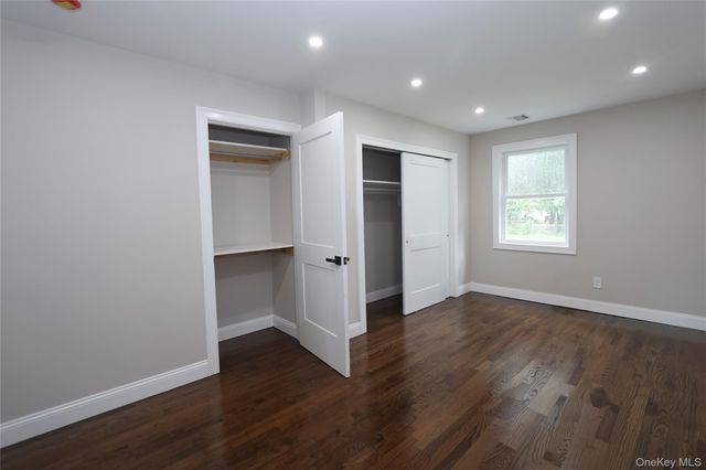 1537 Agate Street, Bay Shore, NY 11706