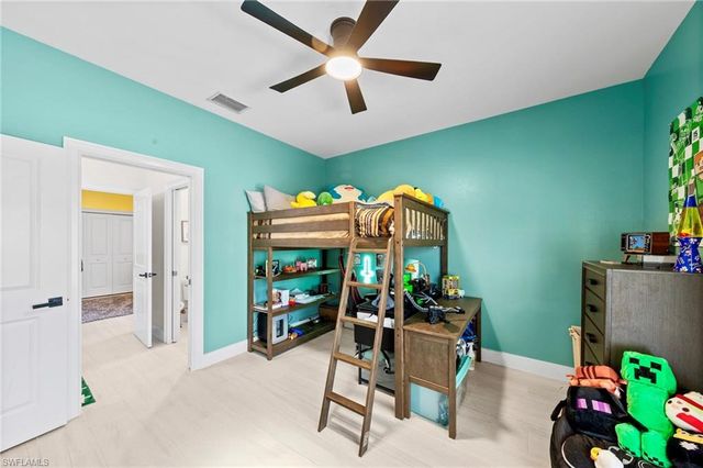 861 97th AVE N, Naples, FL 34108