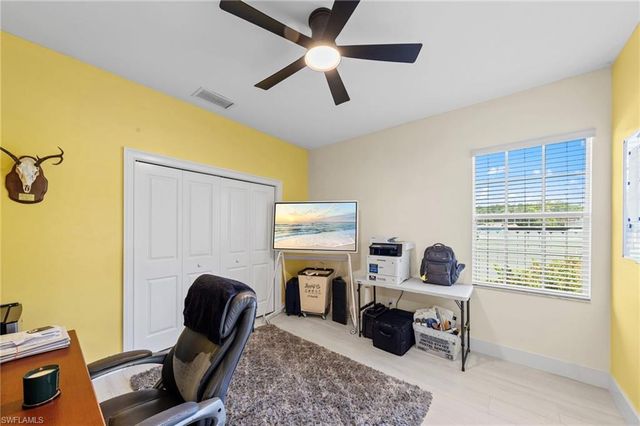 861 97th AVE N, Naples, FL 34108