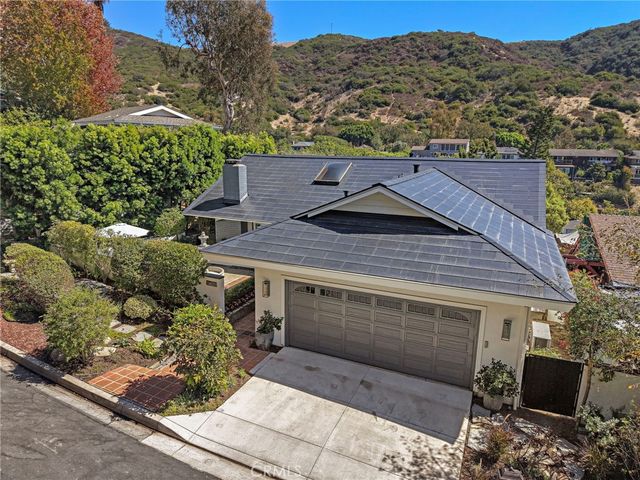 1467 Regatta Road, Laguna Beach, CA 92651