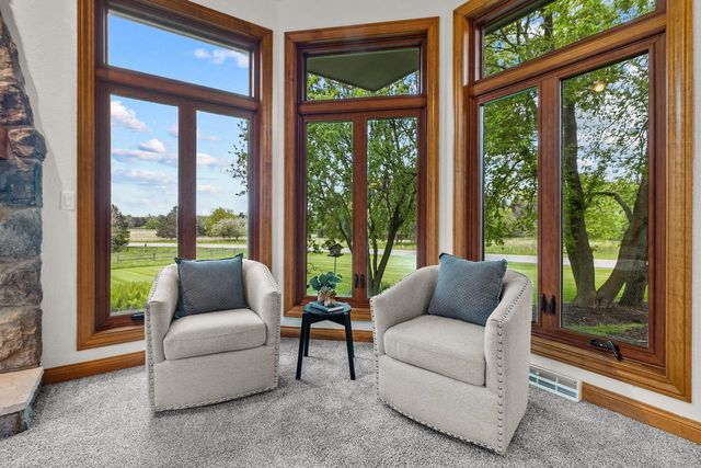 W292N3634 Stillmeadow ROAD, Pewaukee, WI 53072