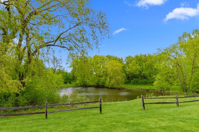 W292N3634 Stillmeadow ROAD, Pewaukee, WI 53072