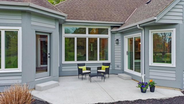 W292N3634 Stillmeadow ROAD, Pewaukee, WI 53072