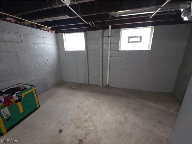 3395 W 91st Street, Cleveland, OH 44102