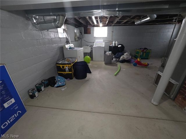 3395 W 91st Street, Cleveland, OH 44102