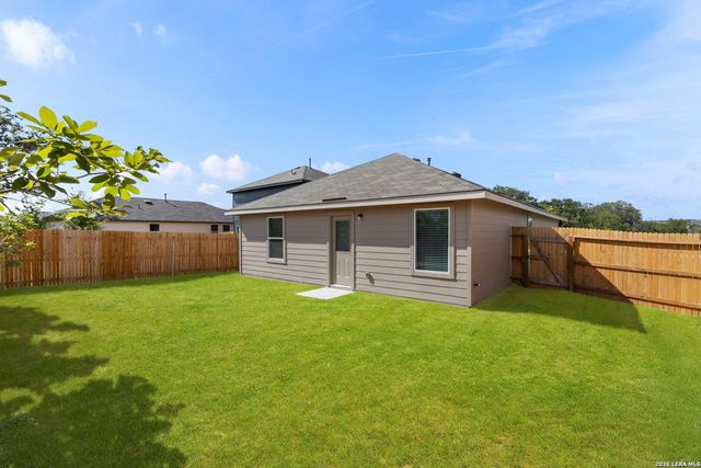 143 Pigeon Green, San Antonio, TX 78253