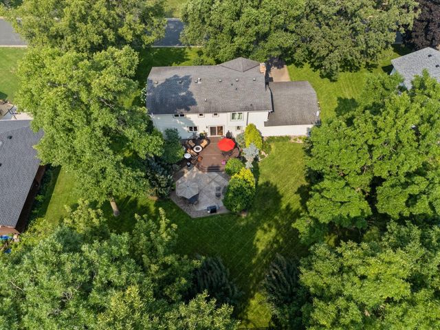1359 Cherry Hill Road, Mendota Heights, MN 55118