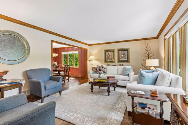 1359 Cherry Hill Road, Mendota Heights, MN 55118