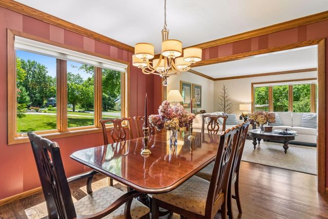 1359 Cherry Hill Road, Mendota Heights, MN 55118