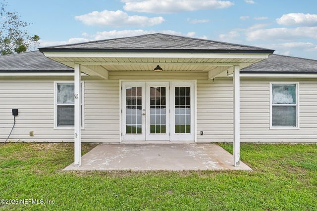 618 LOOKOUT LAKES Drive, Jacksonville, FL 32220