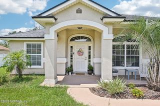 618 LOOKOUT LAKES Drive, Jacksonville, FL 32220