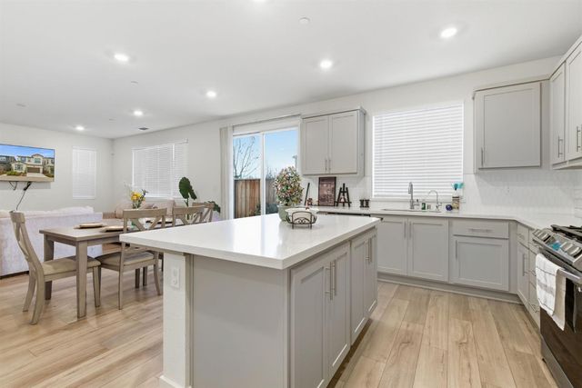 7329 Umberto Pl, Tracy, CA 95377