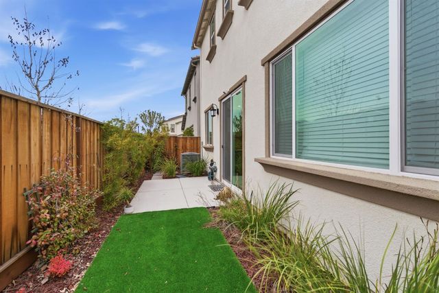 7329 Umberto Pl, Tracy, CA 95377