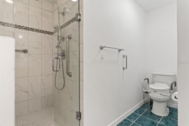 9088 SW 95TH AVENUE, Ocala, FL 34481