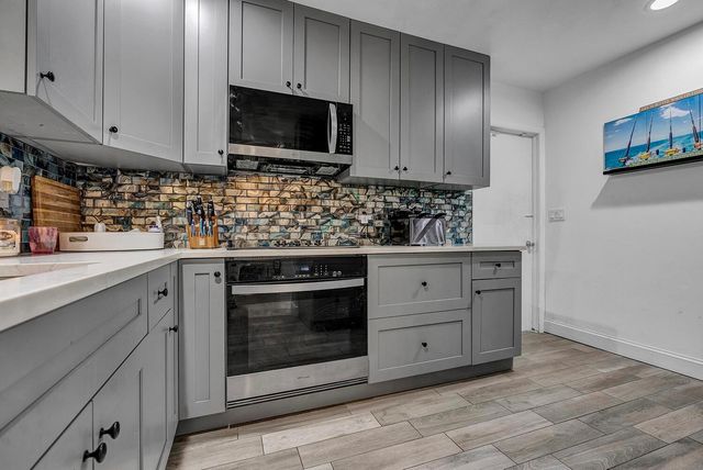 9544 Richmond Circle, Boca Raton, FL 33434