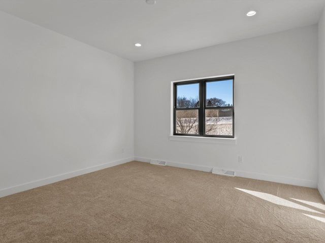 947 Berenschot TRAIL, Cedar Grove, WI 53013