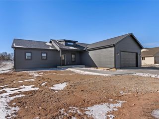 947 Berenschot TRAIL, Cedar Grove, WI 53013