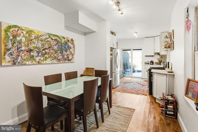 32 PERRINE AVE, Trenton, NJ 08638