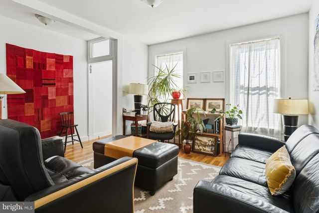 32 PERRINE AVE, Trenton, NJ 08638