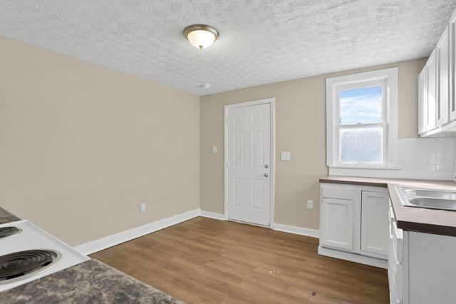 1249-1251 E 15th Avenue, Columbus, OH 43211