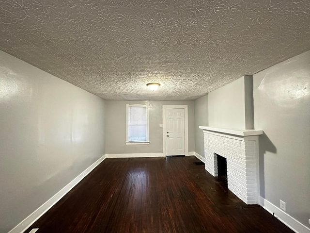 1249-1251 E 15th Avenue, Columbus, OH 43211