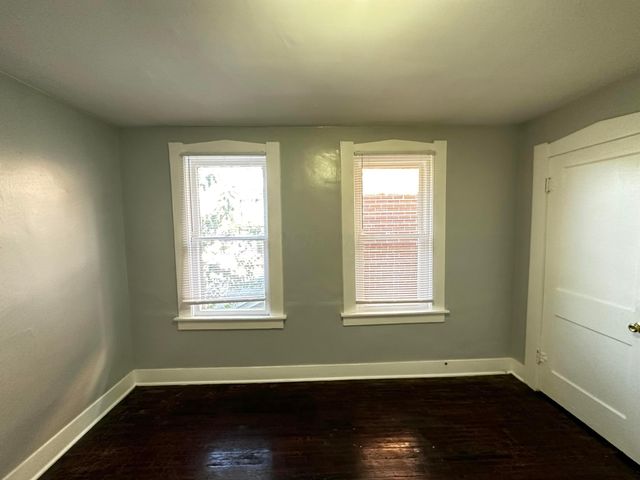 1249-1251 E 15th Avenue, Columbus, OH 43211