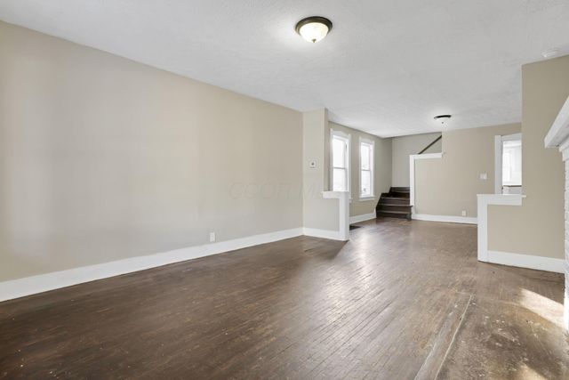 1249-1251 E 15th Avenue, Columbus, OH 43211