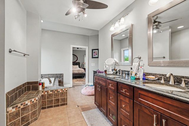 202 Stonycreek Court, Cold Spring, KY 41076