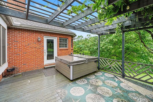 202 Stonycreek Court, Cold Spring, KY 41076