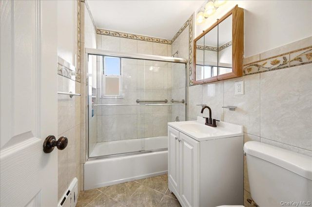 3337 Gunther Avenue, Bronx, NY 10469
