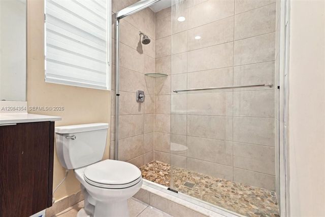 10455 NW 82nd Street 10, Doral, FL 33178
