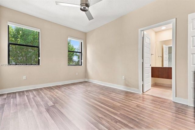 10455 NW 82nd Street 10, Doral, FL 33178