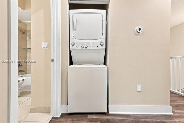 10455 NW 82nd Street 10, Doral, FL 33178
